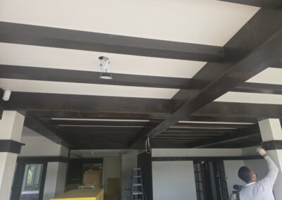 Interior house stain varnish